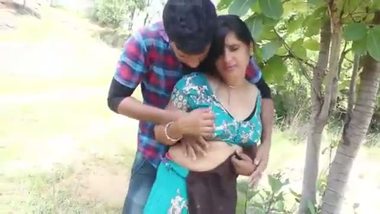 Endzone reccomend indian outdoor blowjob