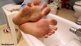 Lealalani delicious wrinkled soles