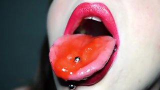 Spice reccomend blonde babe huge mouth stretchpov