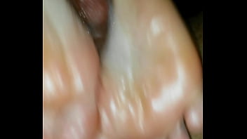 Reverse solejob from latina milf