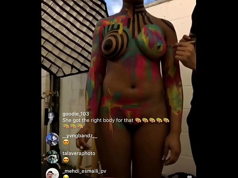 Eclipse reccomend instagram live tits nipple slip