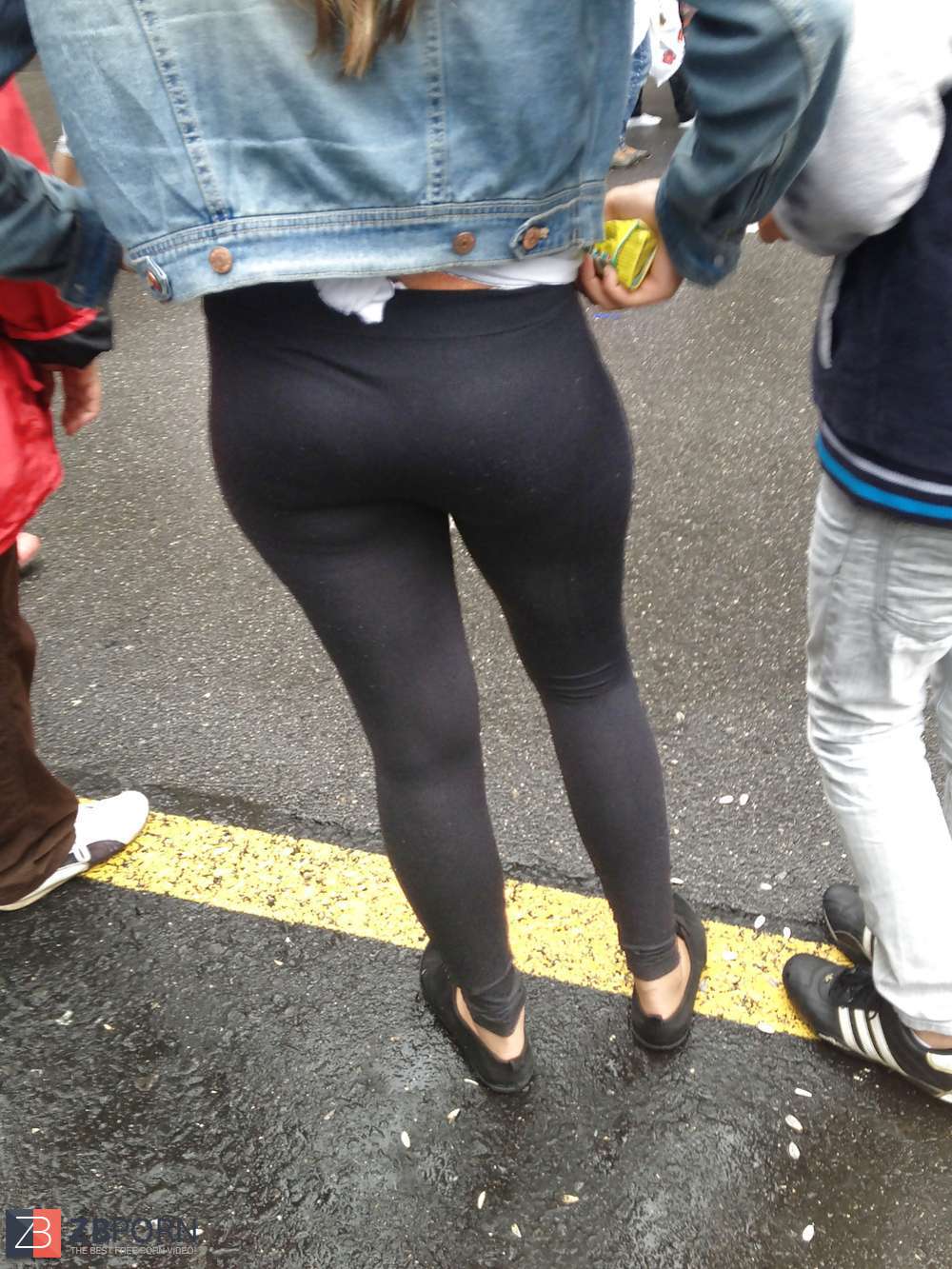 Sam reccomend tights candid